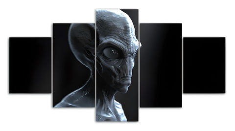 Realistic Alien Painting