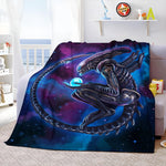 Xenomorph On Earth Blanket